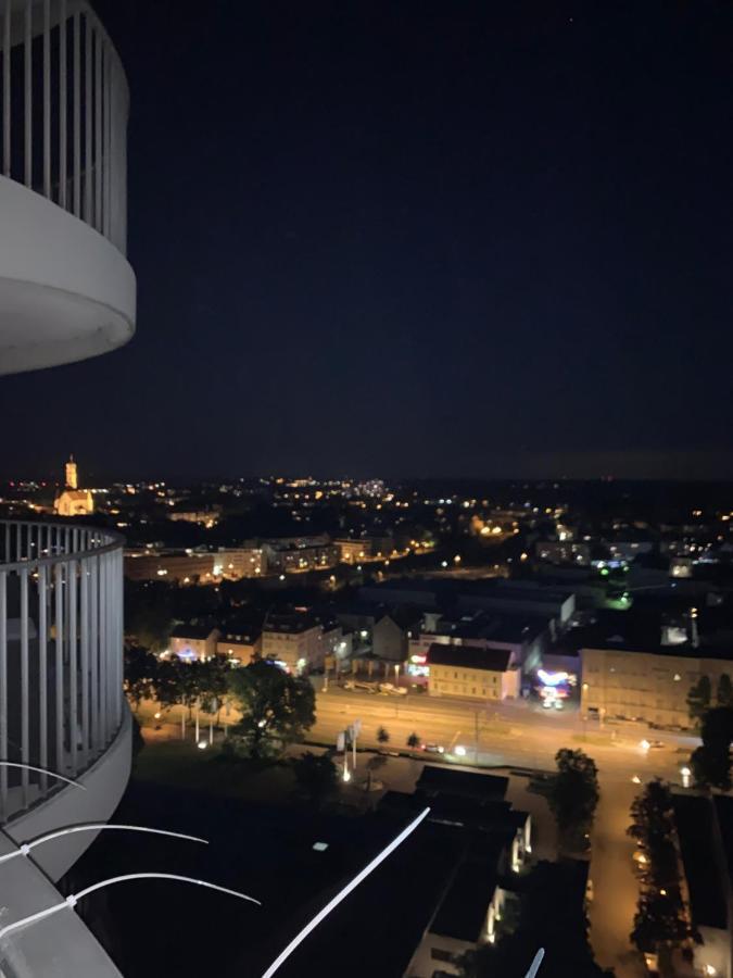 Appartment Im Hotelturm Augsburg Exterior foto